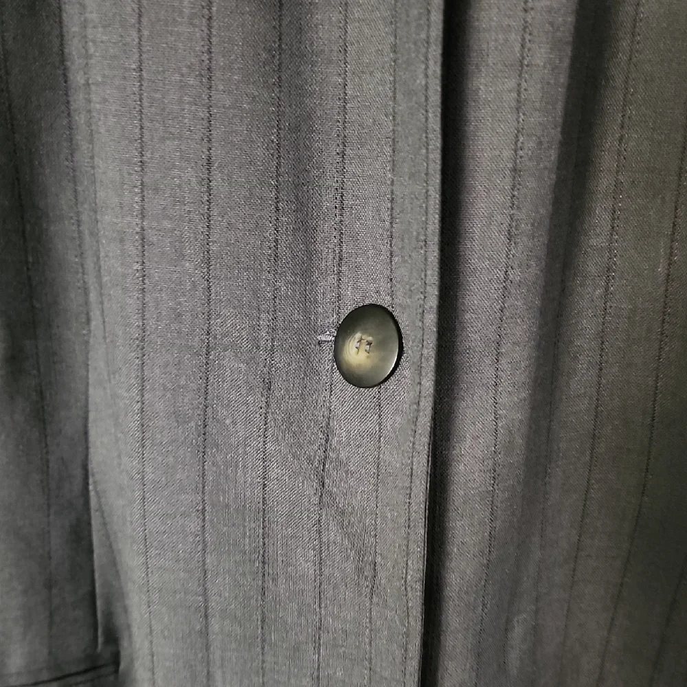 Harvé Benard Gray Pinstripe Long Blazer Coat Sz18 Plus Size Office Career Chic - Picture 3 of 12